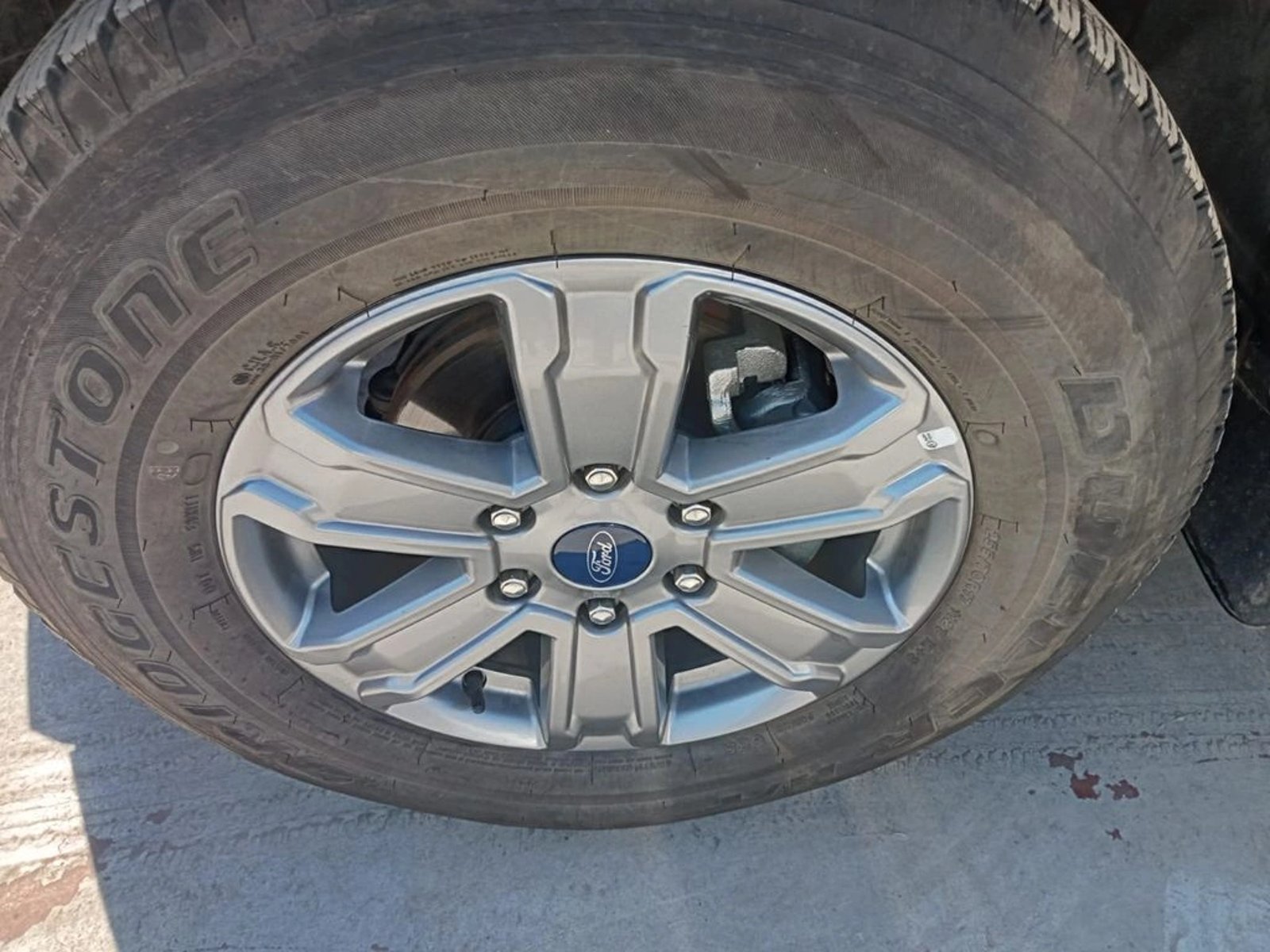 FORD RANGER XLS 4x2 2.0L MT 2025 - Imagen 16 de 20
