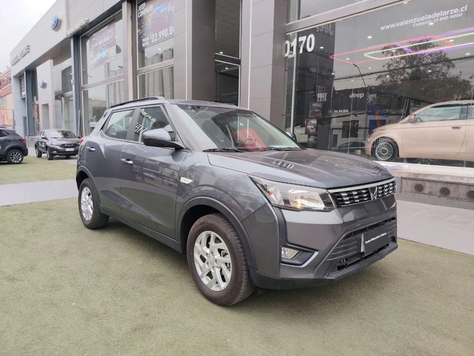 Mahindra XUV 300 1.2 2025 - Imagen 3 de 15