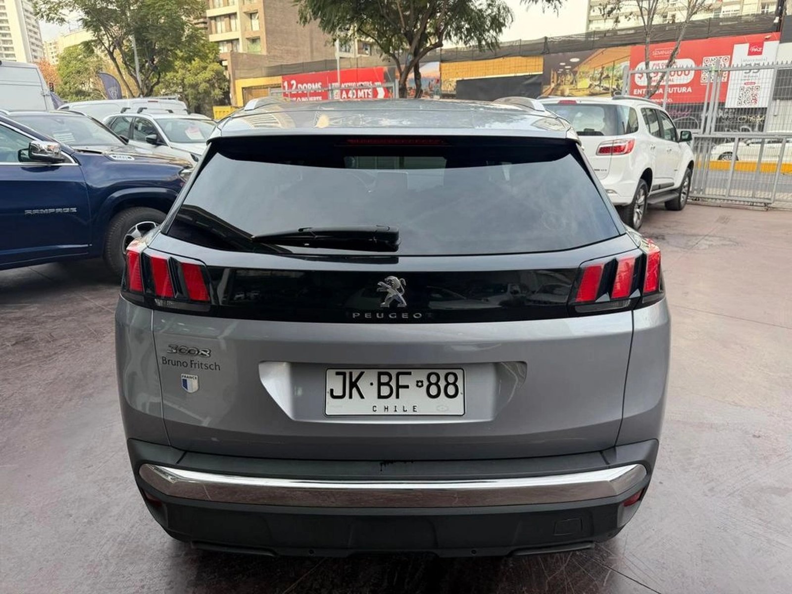 Peugeot 3008 Active 1.6 BlueHDi 120HP MT E6 2017 - Foto 5 de 13