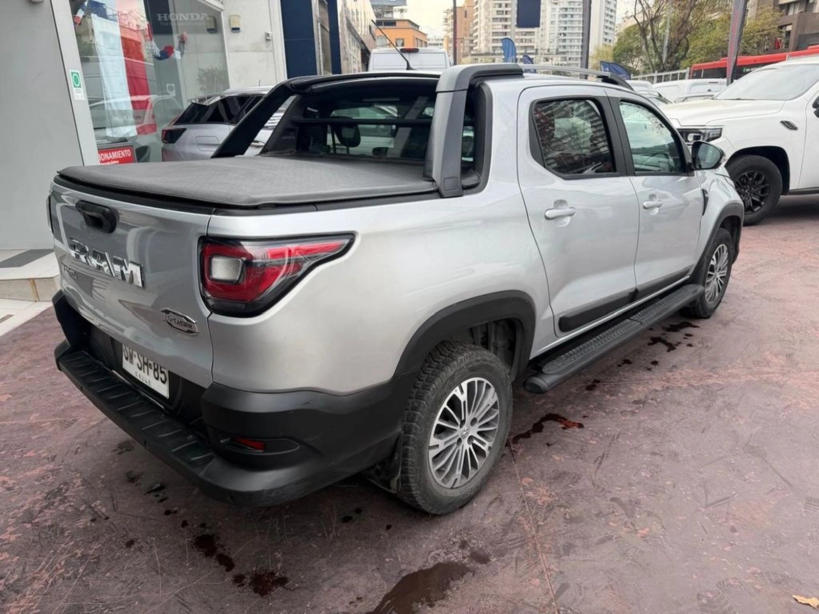 RAM 700 LONGHORN 1.3 A.T. 2023 - Foto 4 de 11
