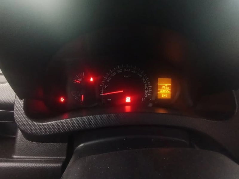 Suzuki SWIFT GA 2018 - Imagen 11 de 14