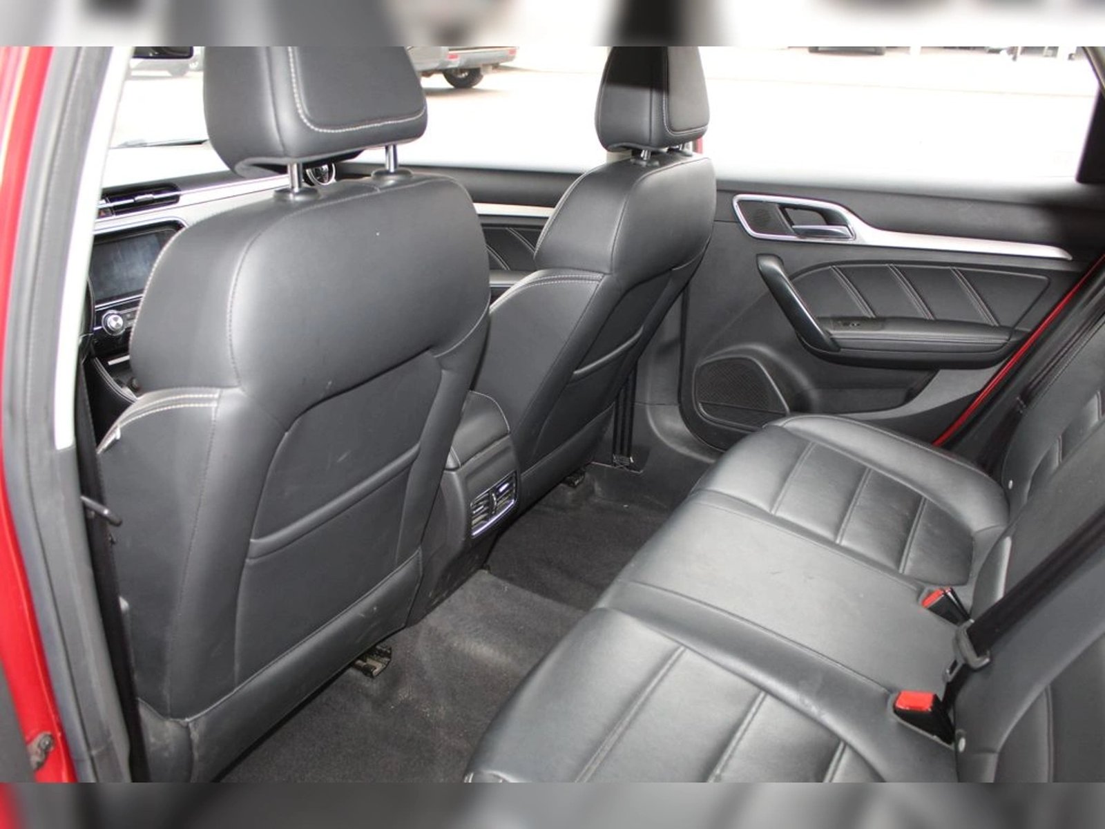 MG 6 DLX 1.5 AUT 2020 - Imagen 7 de 10