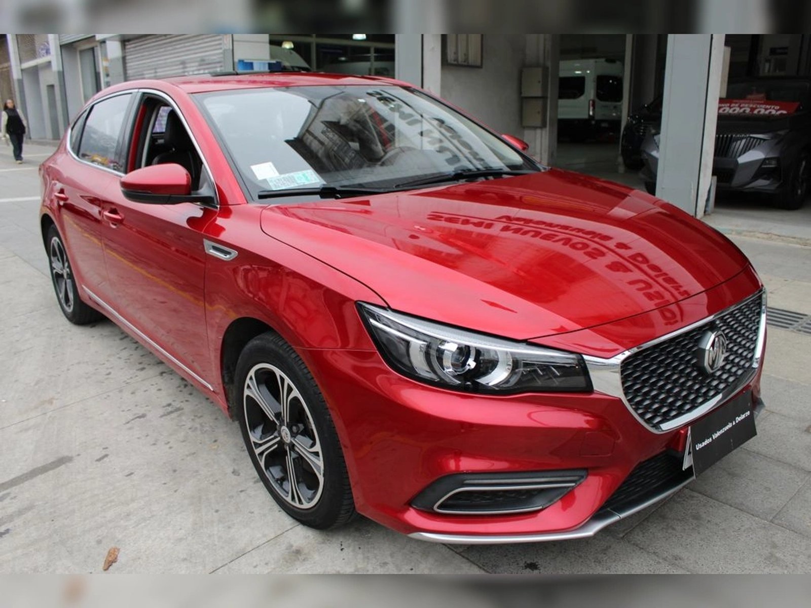 MG 6 DLX 1.5 AUT 2020 - Foto 3 de 10