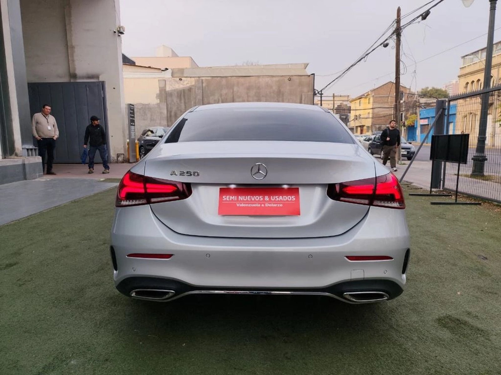 MERCEDES-BENZ A 250 2.0 HB AT 2021 - Imagen 6 de 20