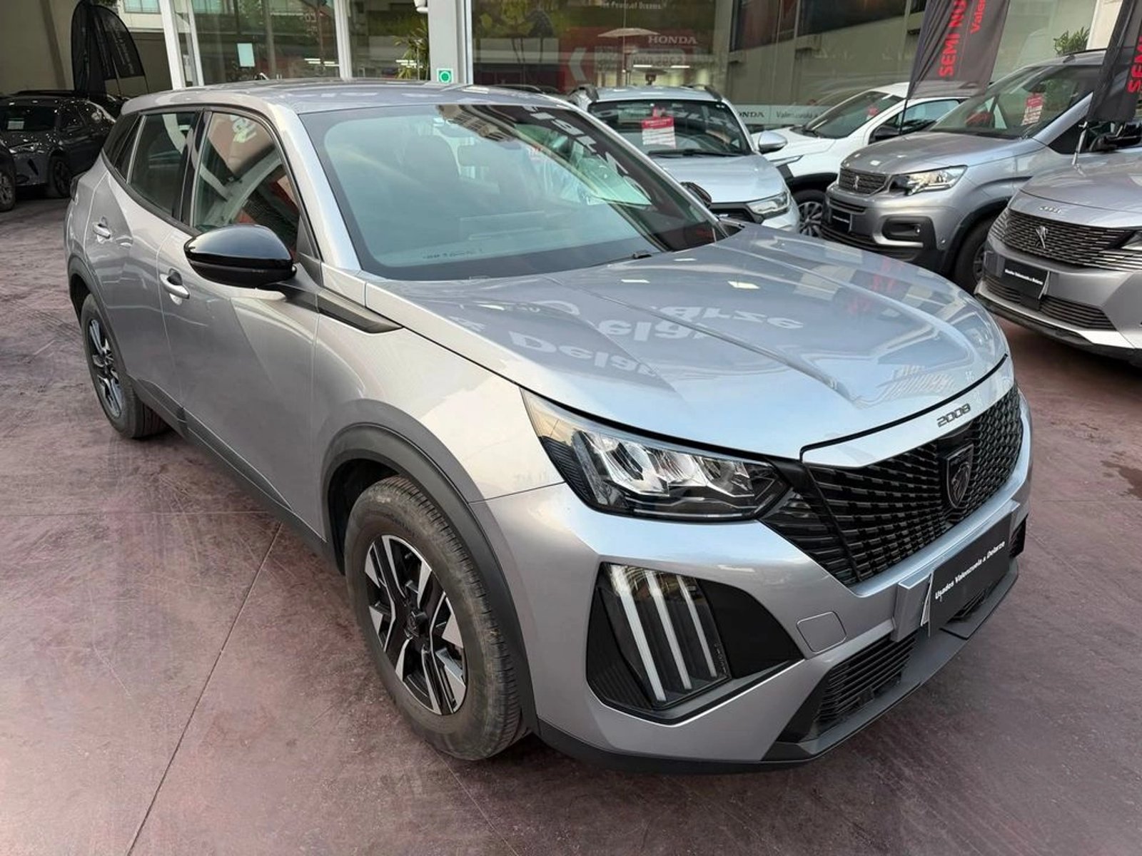 PEUGEOT 2008 Active Pack Puretech 130 2024 - Imagen 3 de 17