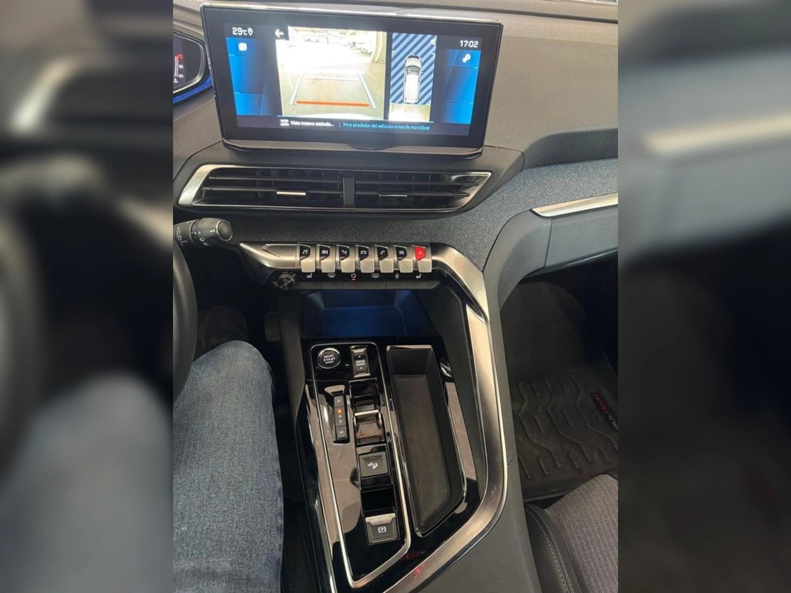 PEUGEOT 5008 Allure 1.6 THP 165HP EAT6 2024 - Imagen 12 de 17