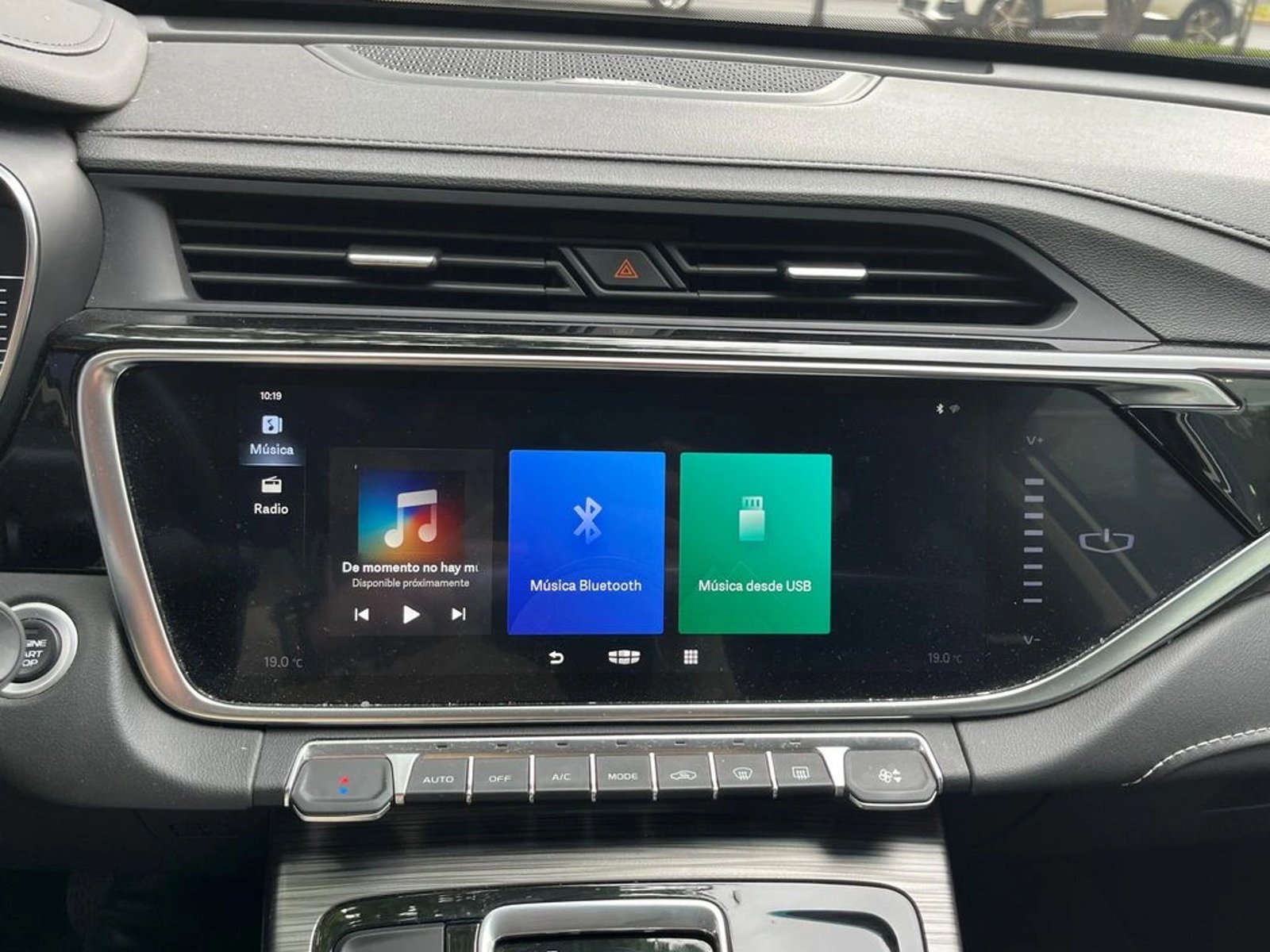 GEELY AZKARRA 1.5 AUT 2023 - Imagen 13 de 20