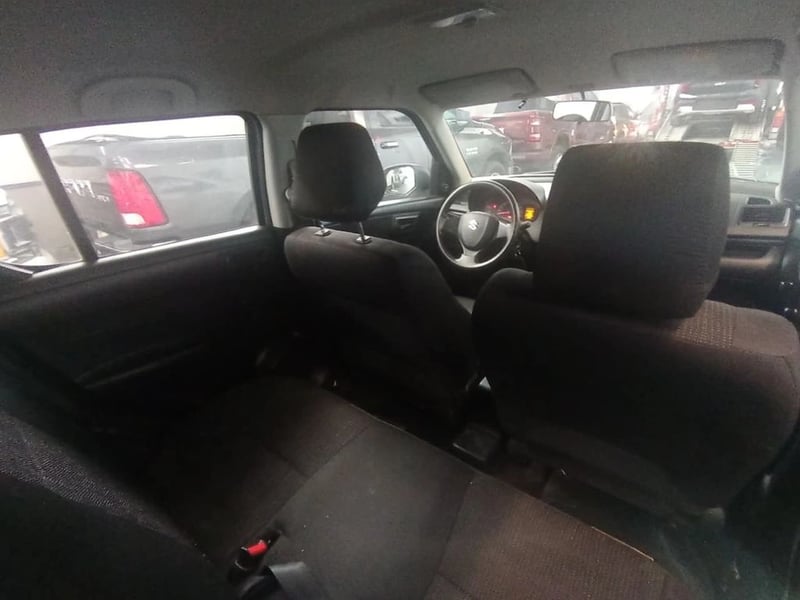 Suzuki SWIFT GA 2018 - Imagen 14 de 14