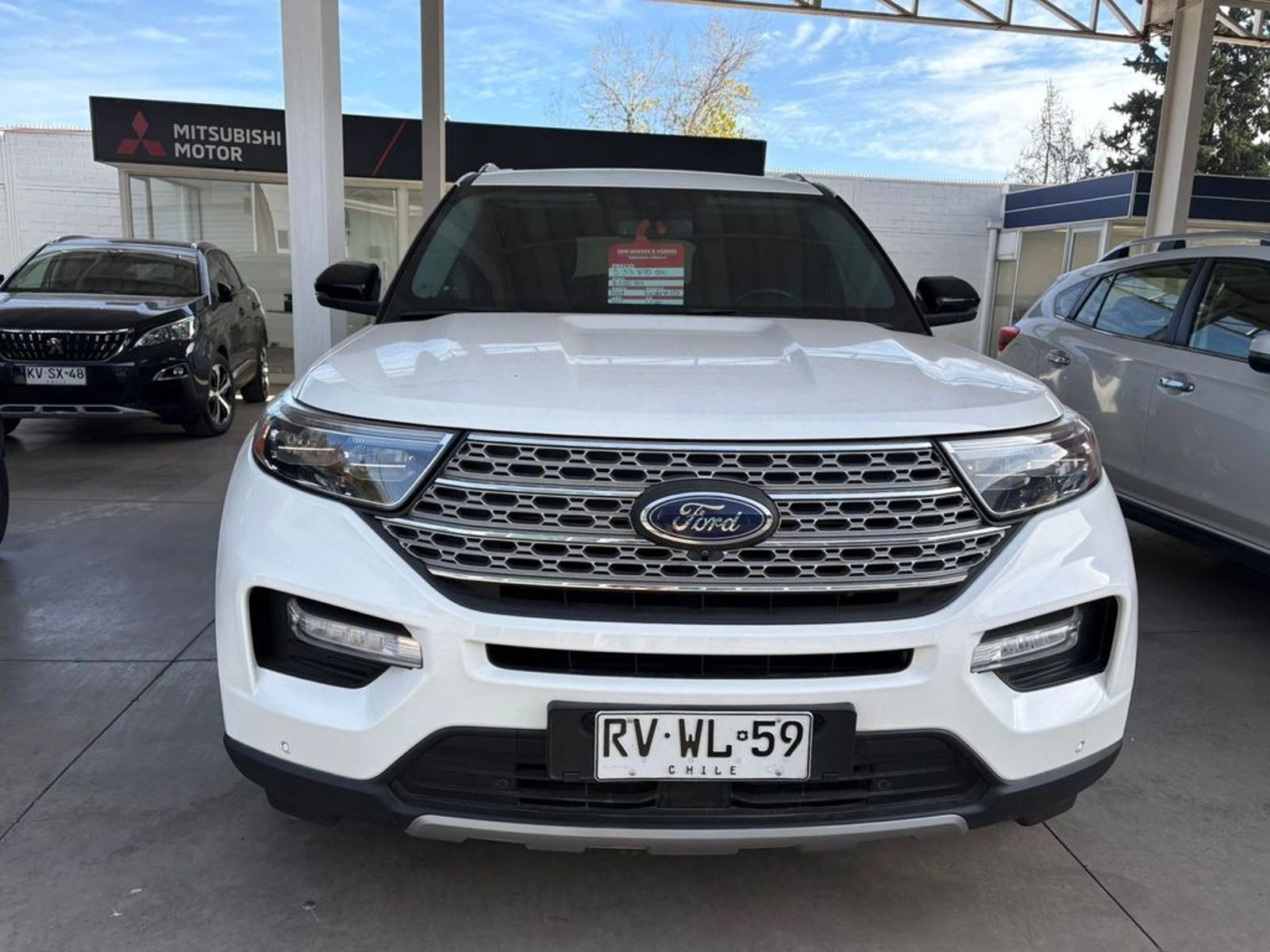Ford EXPLORER 2.3 ECOBOOST LIMITED 4X4 AT 5P 2022 - Foto 2 de 5