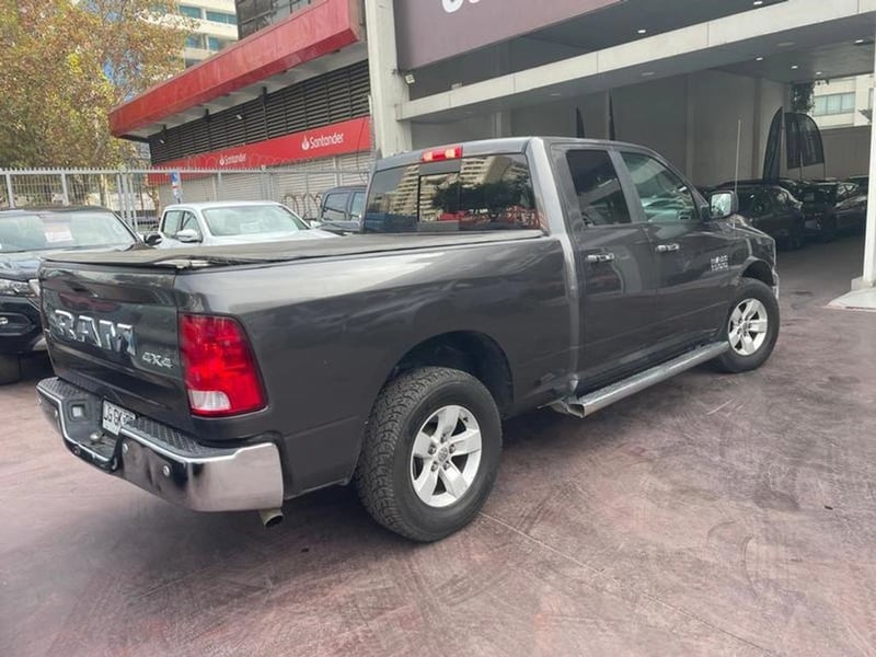RAM 1500 DCAB 4X4 3.6 AUT 2019 - Imagen 3 de 6