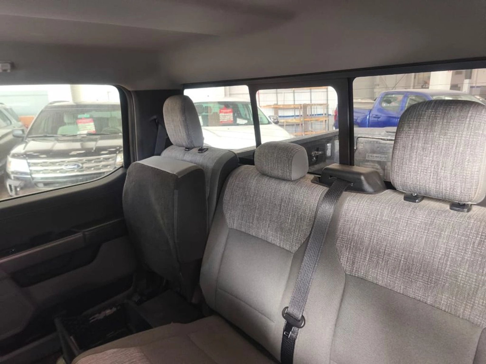 FORD F-150 XLT 4X4 5.0 AUT 2024 - Imagen 13 de 17