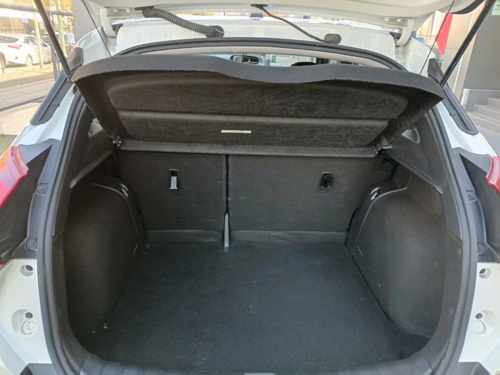 NISSAN KICKS ADVANCE AT 1.6 2019 - Imagen 7 de 20