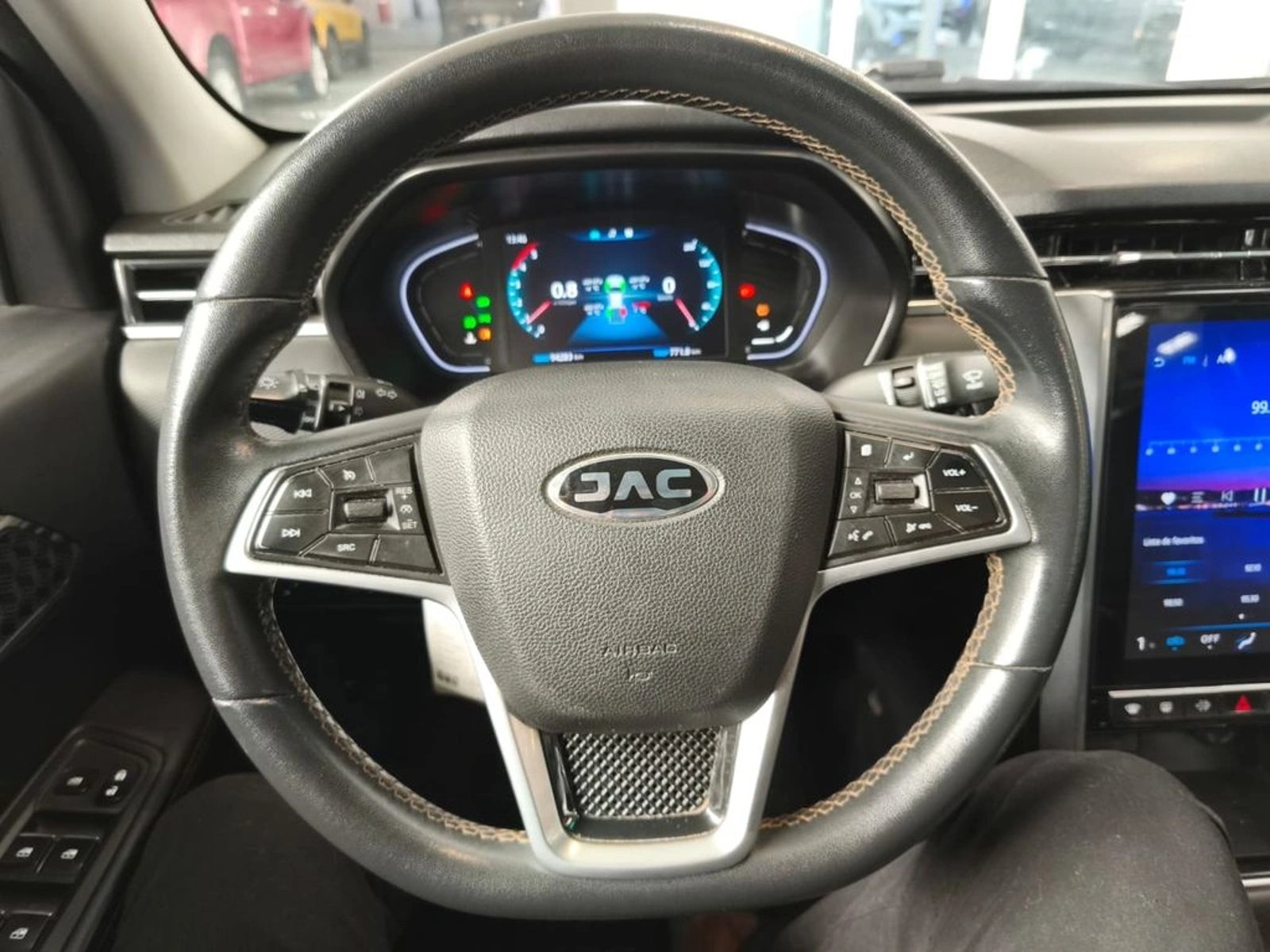 JAC JS8 LUXURY 1.5 2022 - Imagen 10 de 19