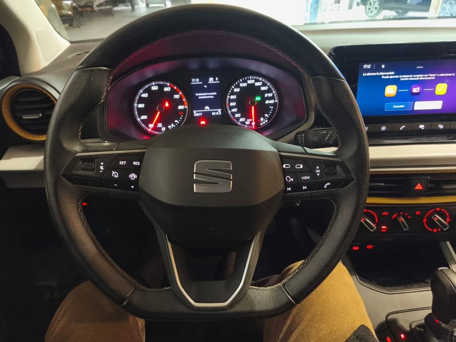 SEAT ARONA FL TSI 1.0 AUT 2023 - Imagen 9 de 12