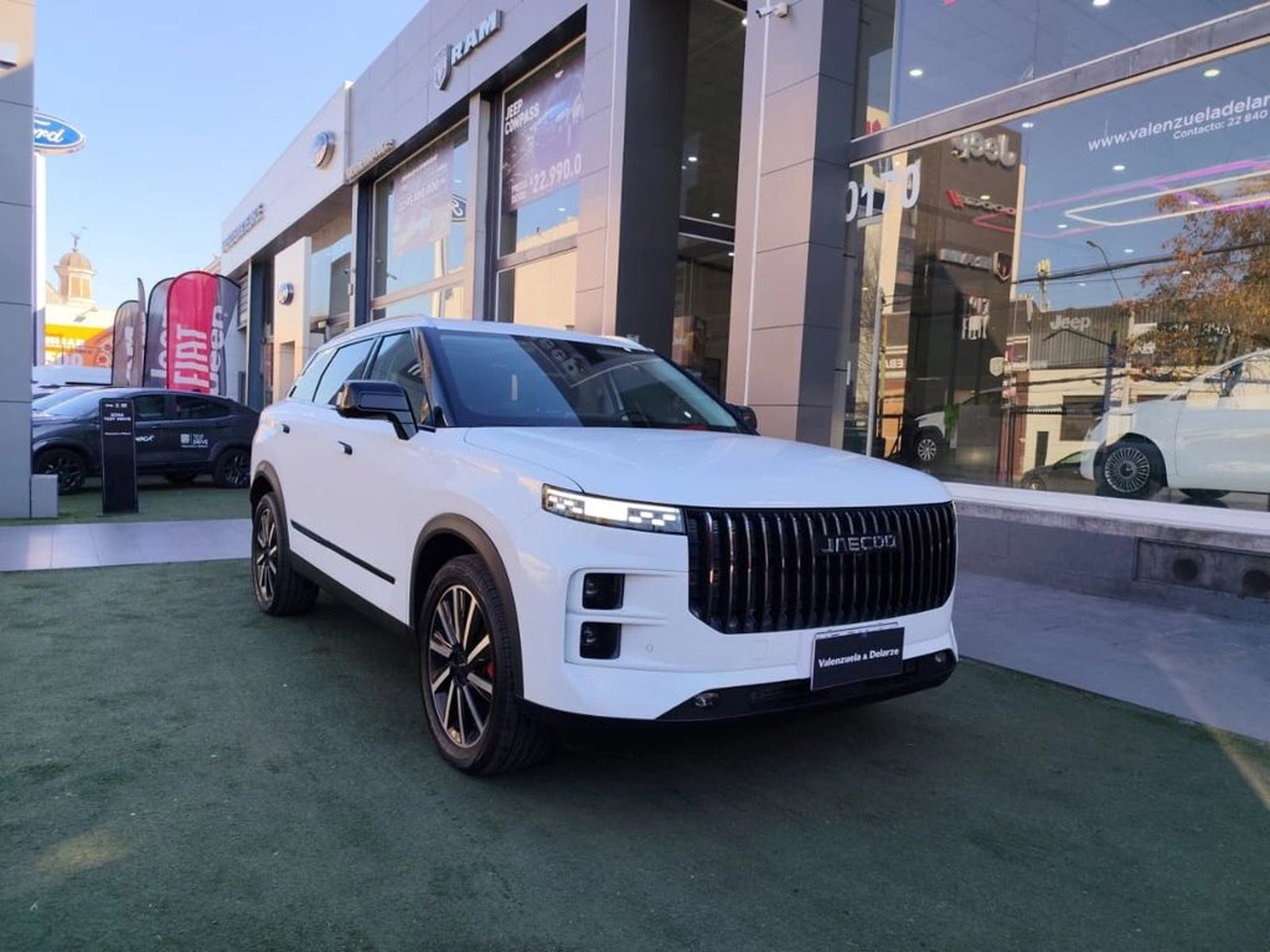Jaecoo 7 SUMMIT 1.6TGDI DCT-7 AWD 2025 - Foto 3 de 20