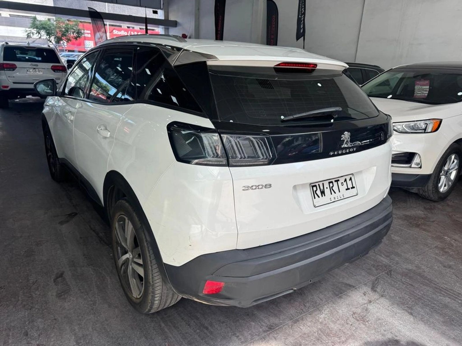 PEUGEOT 3008 PURETECH 1.2L 2022 - Imagen 6 de 16