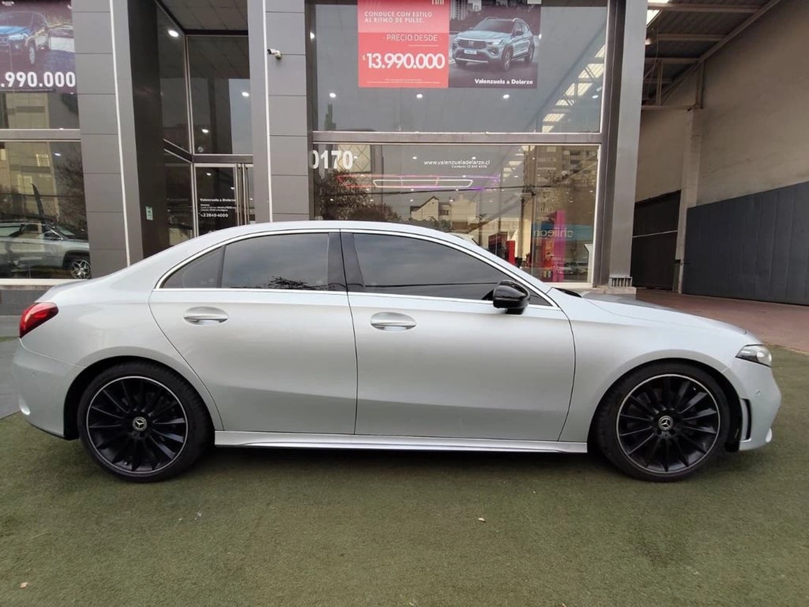MERCEDES-BENZ A 250 2.0 HB AT 2021 - Imagen 4 de 20