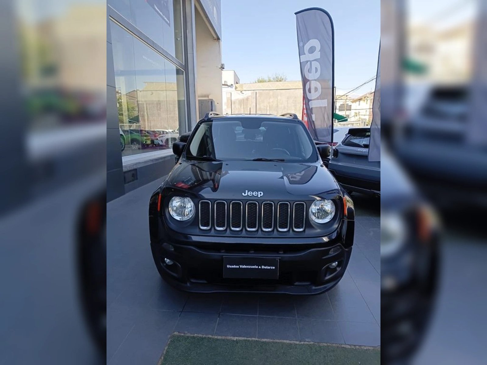 Jeep RENEGADE LX SPORT 1.7 2018 - Foto 2 de 17