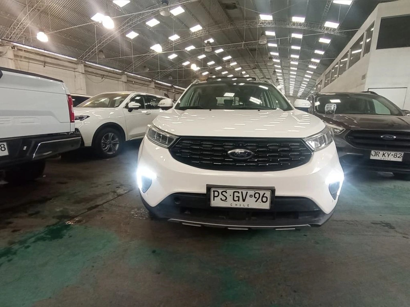 Ford TERRITORY Titanium 1.5L AT 2021 - Foto 2 de 19