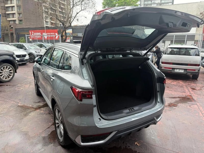 Ford TERRITORY Titanium 1.5L AT 2025 - Imagen 7 de 13