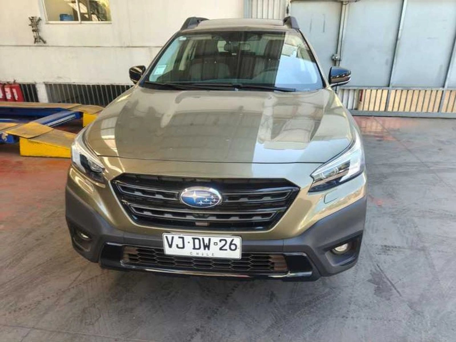 SUBARU OUTBACK 4X4 2.5 AUT 2025 - Imagen 10 de 15