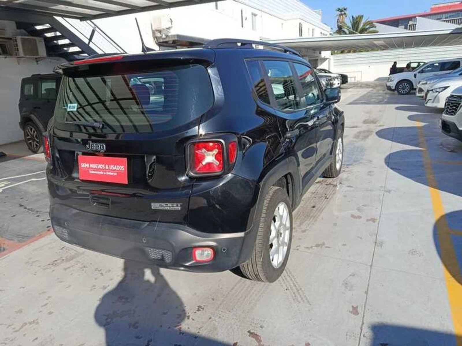 JEEP RENEGADE LX  AT 2022 - Imagen 5 de 18