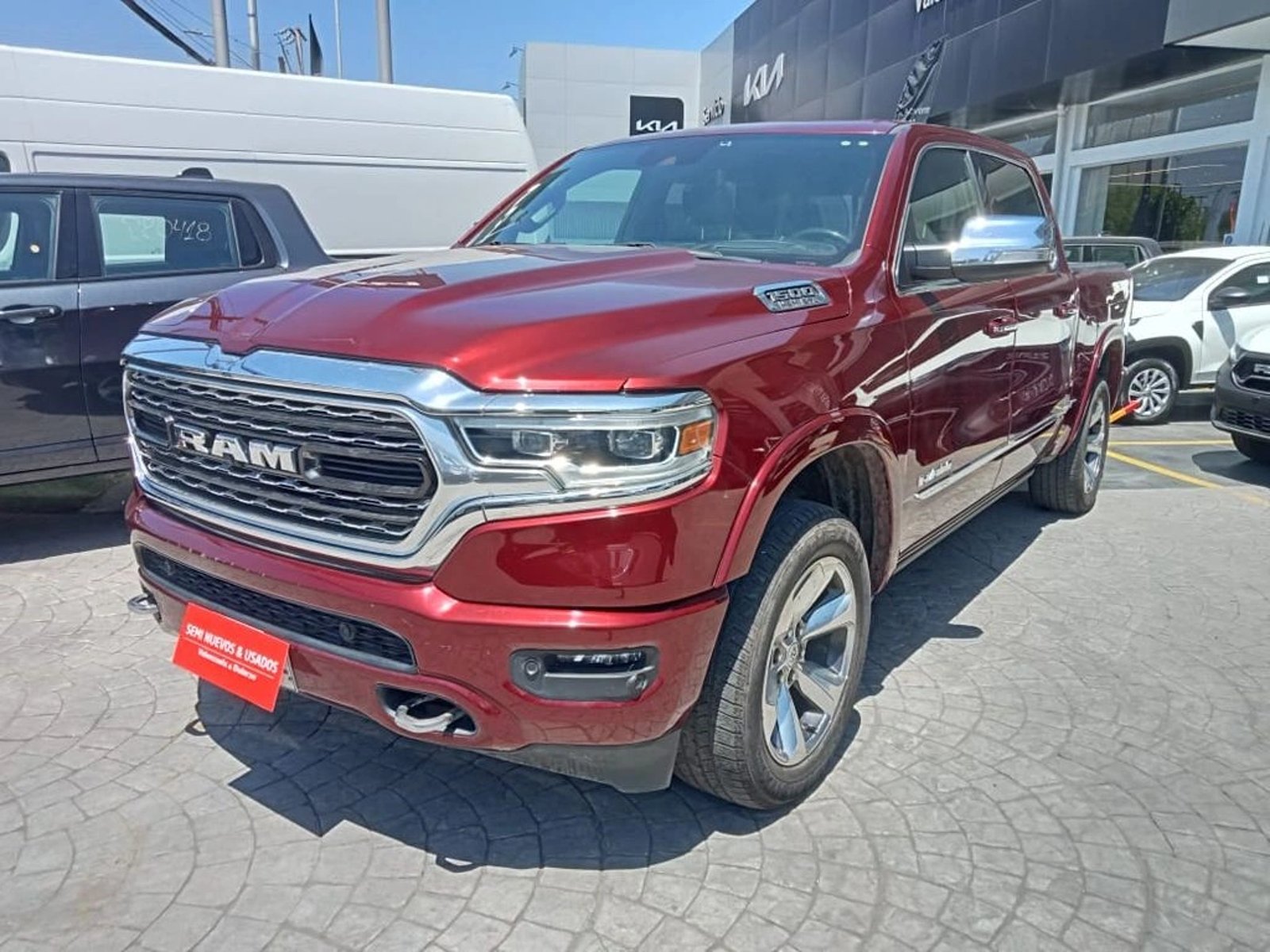 FORD F-150 Lariat Luxury AT 2023 - Imagen 18 de 19