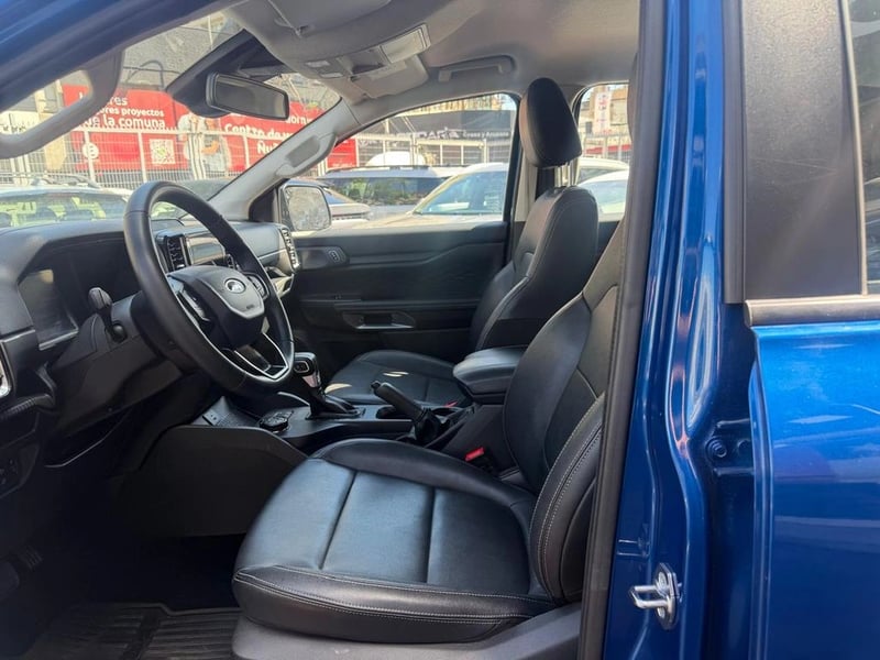 Ford RANGER XLT 4x4 2.0L AT 2025 - Imagen 7 de 11
