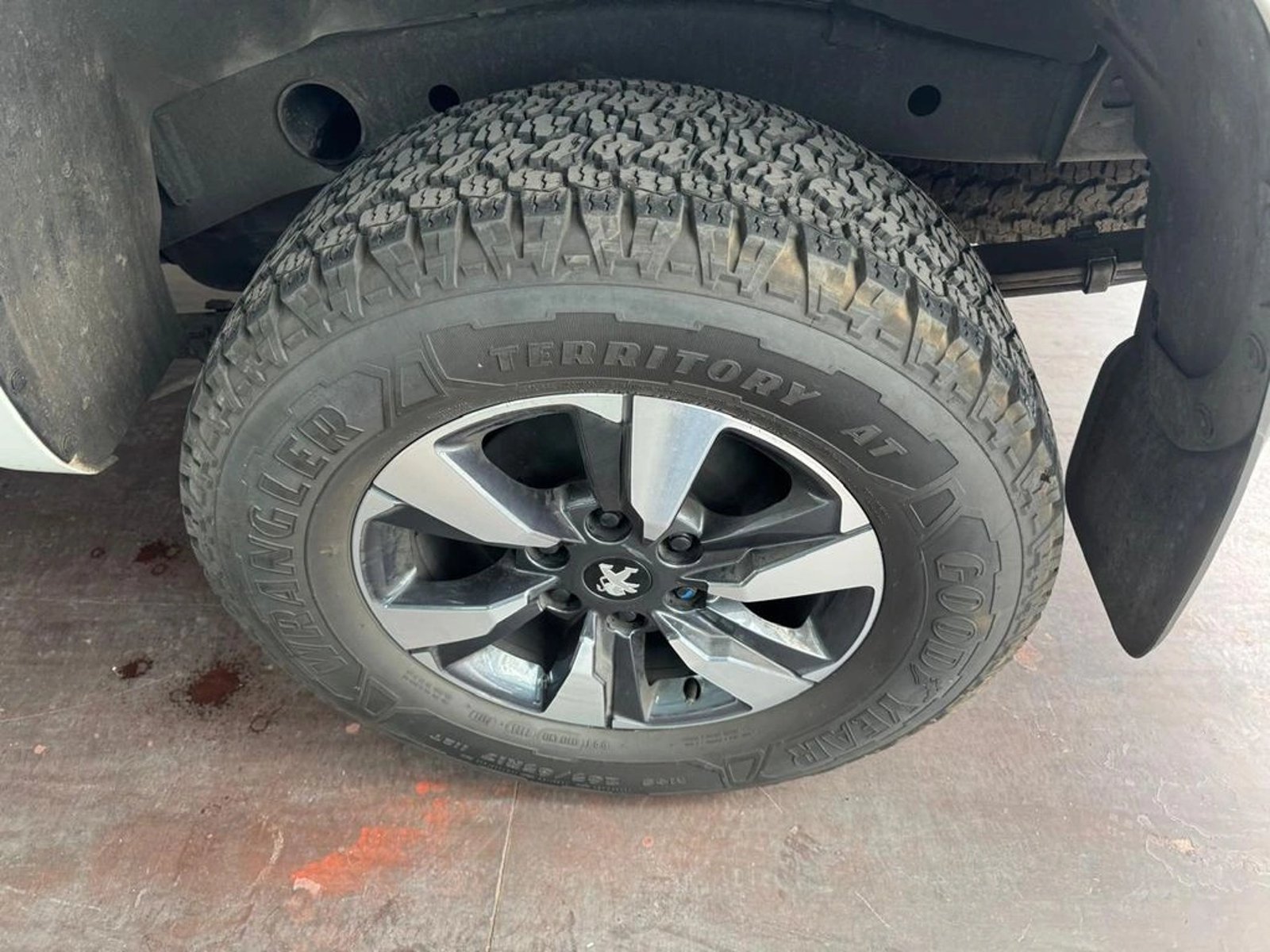 PEUGEOT LANDTREK Active BlueHDi 180 4x4 AT 2025 - Imagen 7 de 17
