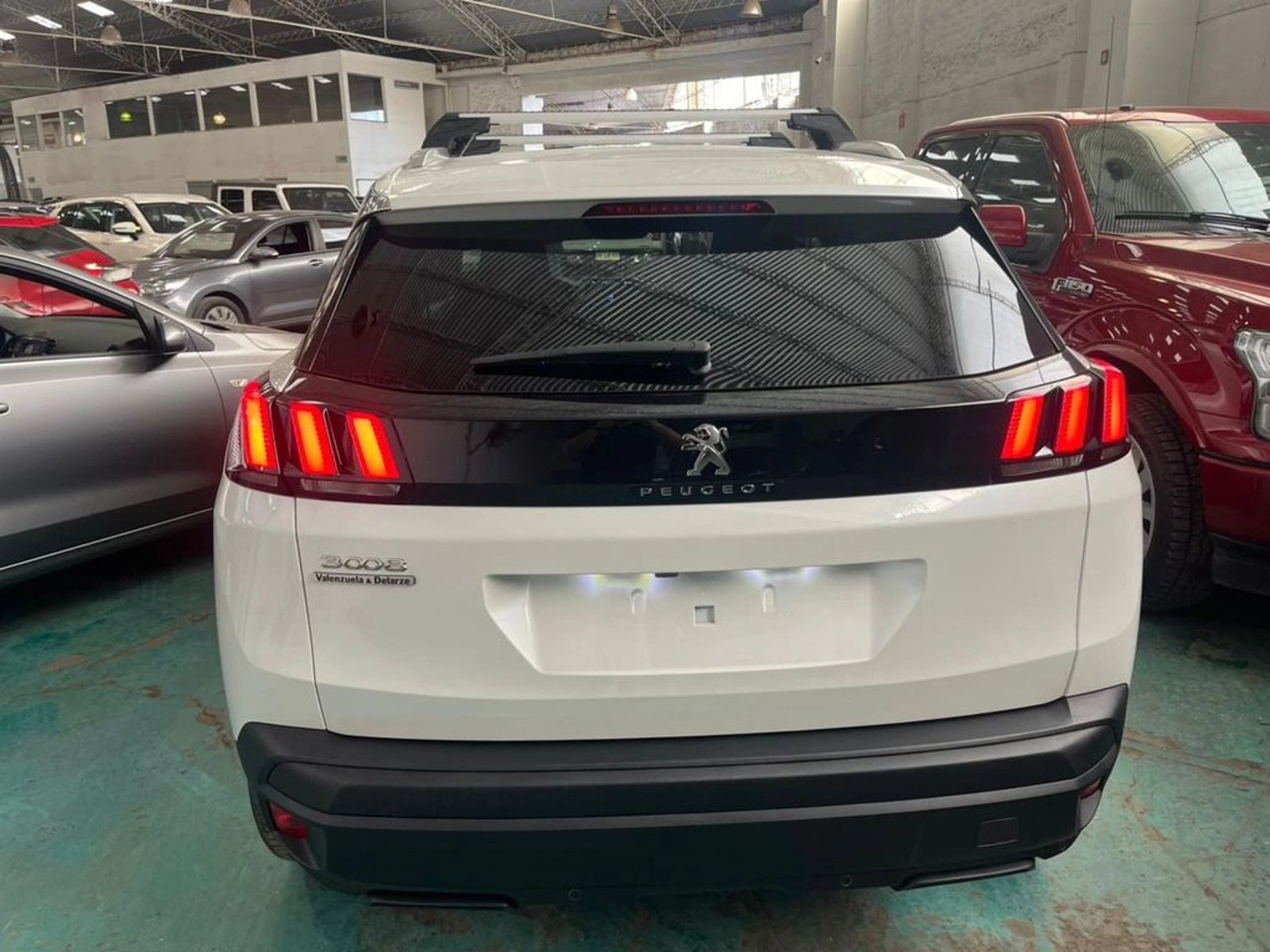 Peugeot 3008 Active Pack Puretech 130 2026 - Imagen 6 de 15