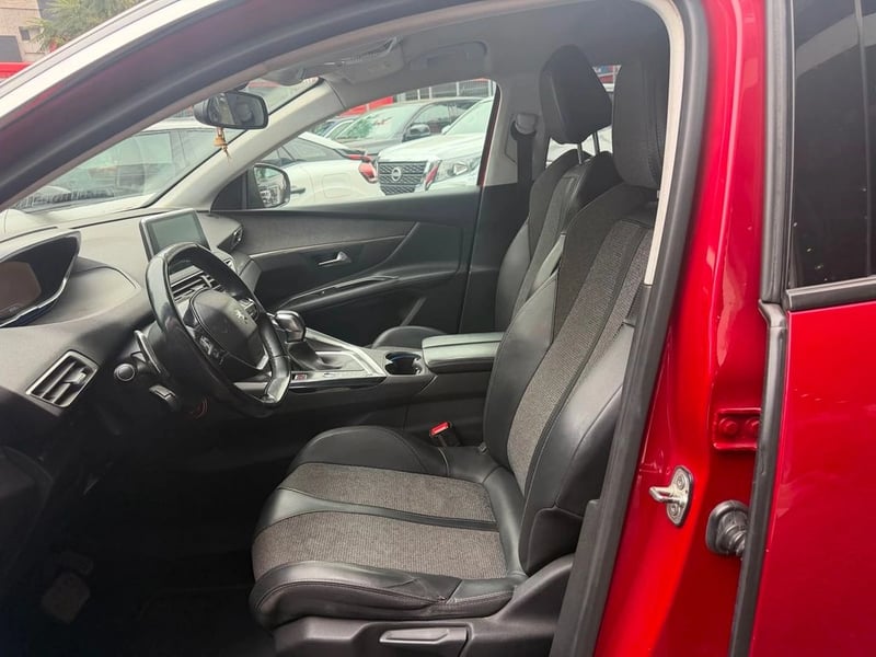 Peugeot 3008 Allure BlueHDi 130 EAT6 2021 - Imagen 12 de 13