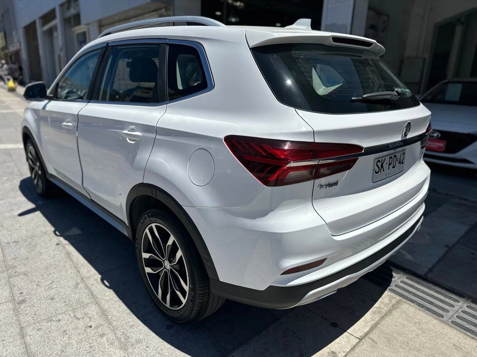 MG RX5 1.5T STD 2023 - Foto 4 de 8