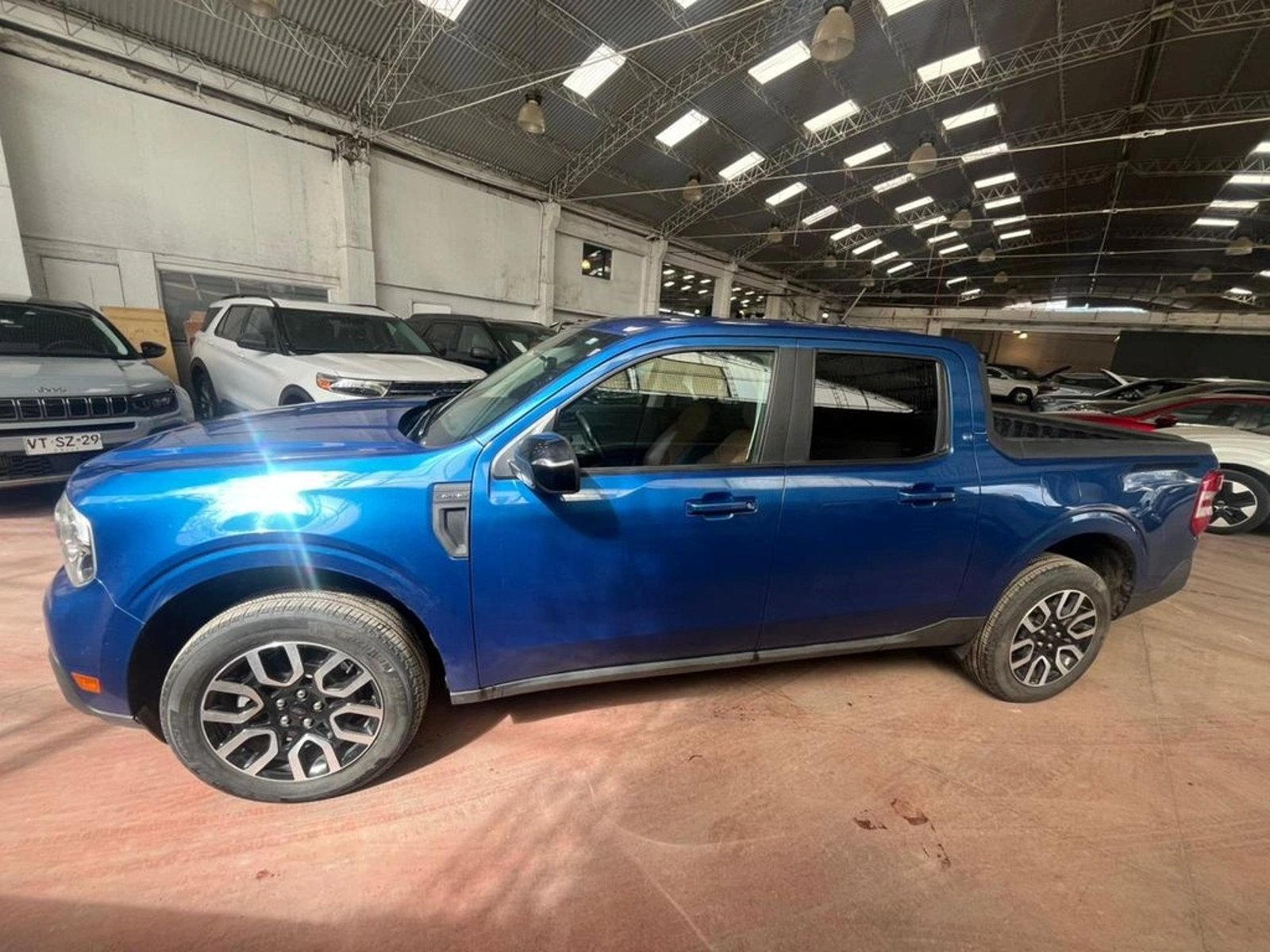 Ford MAVERICK 2.5 AUT 2025 - Foto 3 de 13