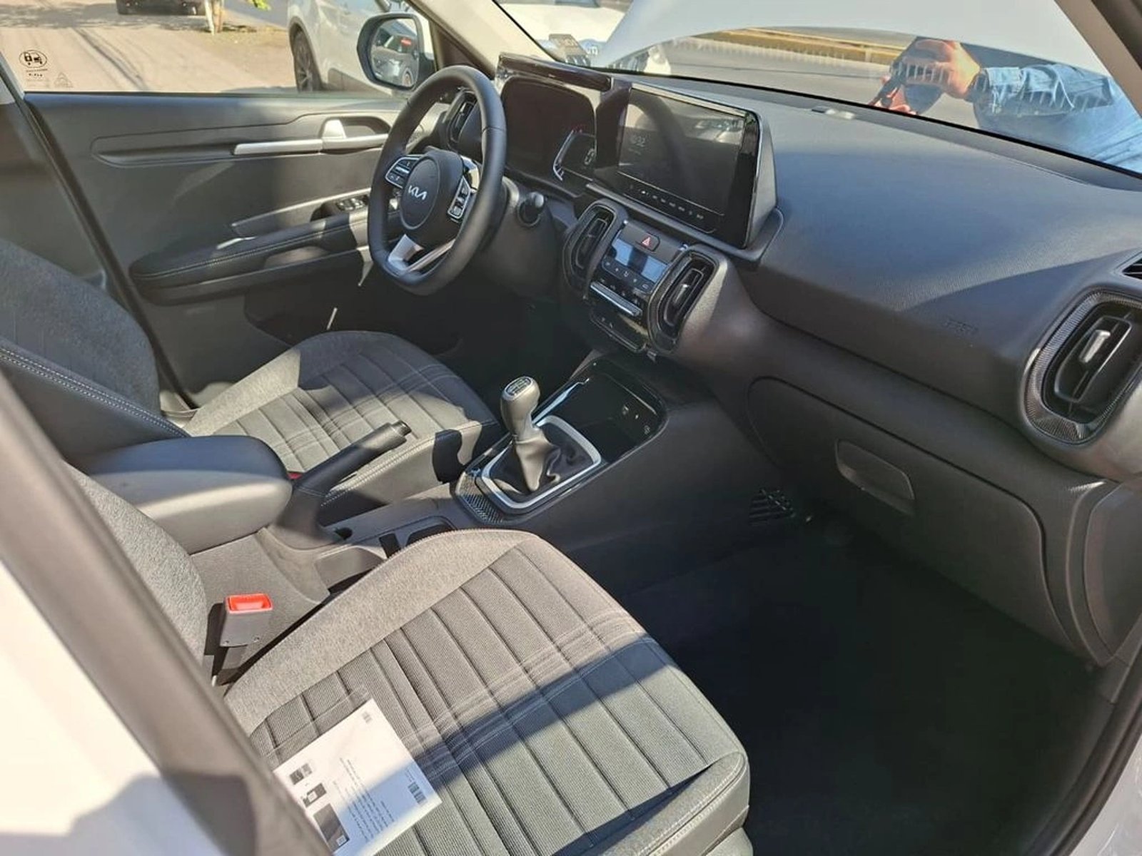 KIA SONET EX Full 2025 - Imagen 13 de 20