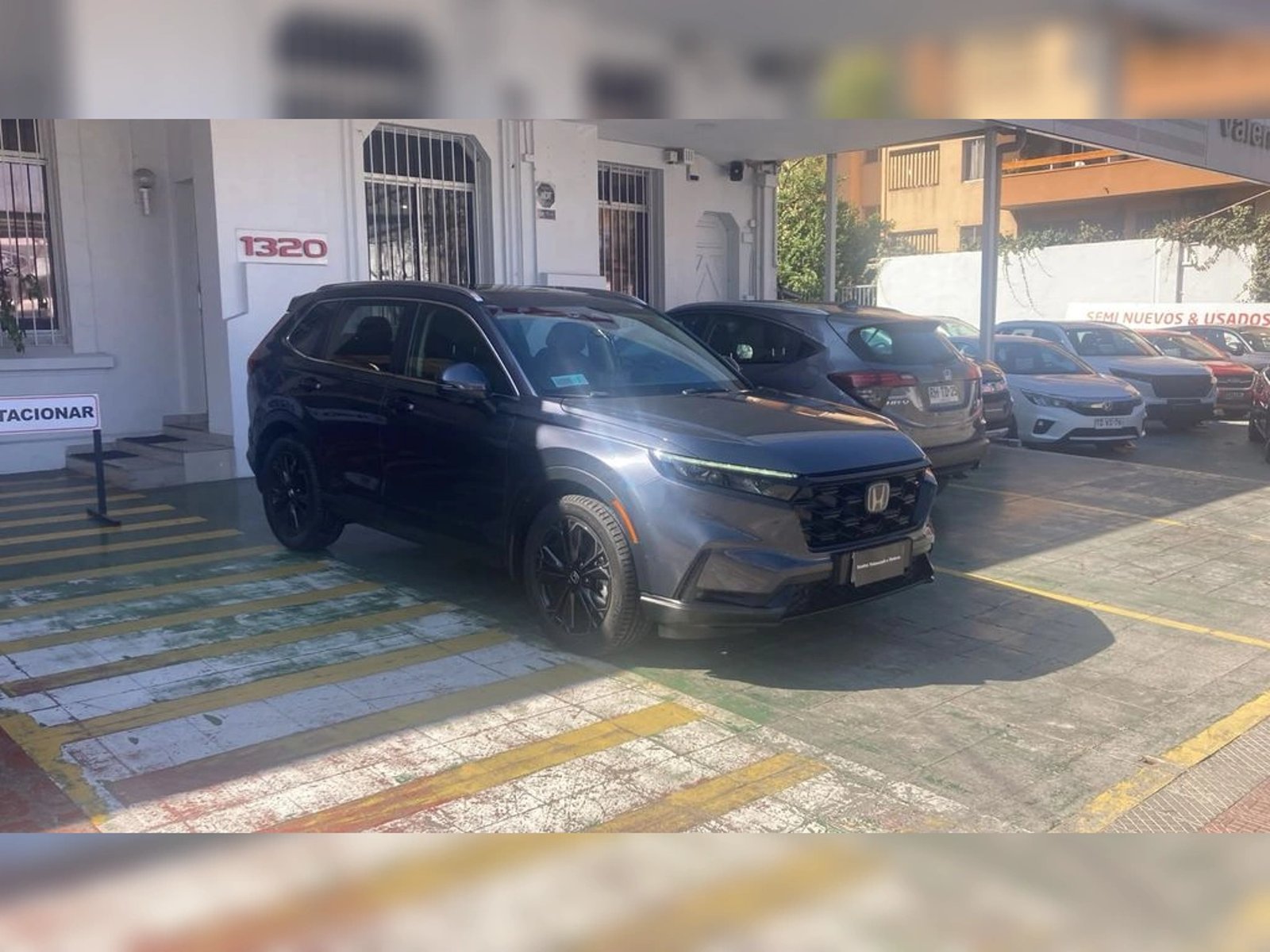 Honda CR-V Advanced Hybrida 2025 - Foto 3 de 11