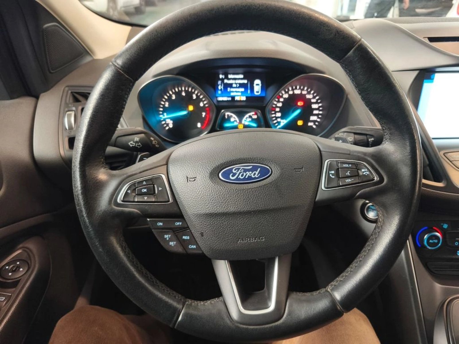 Ford ESCAPE 2.5 S 4X2 AT 5P 2017 - Imagen 10 de 14