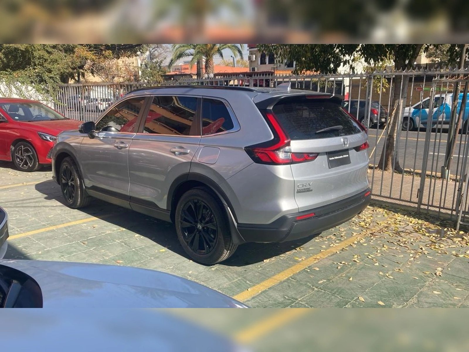 Honda CR-V Touring 1.5 Turbo 4x4 CVT 2025 - Foto 4 de 12