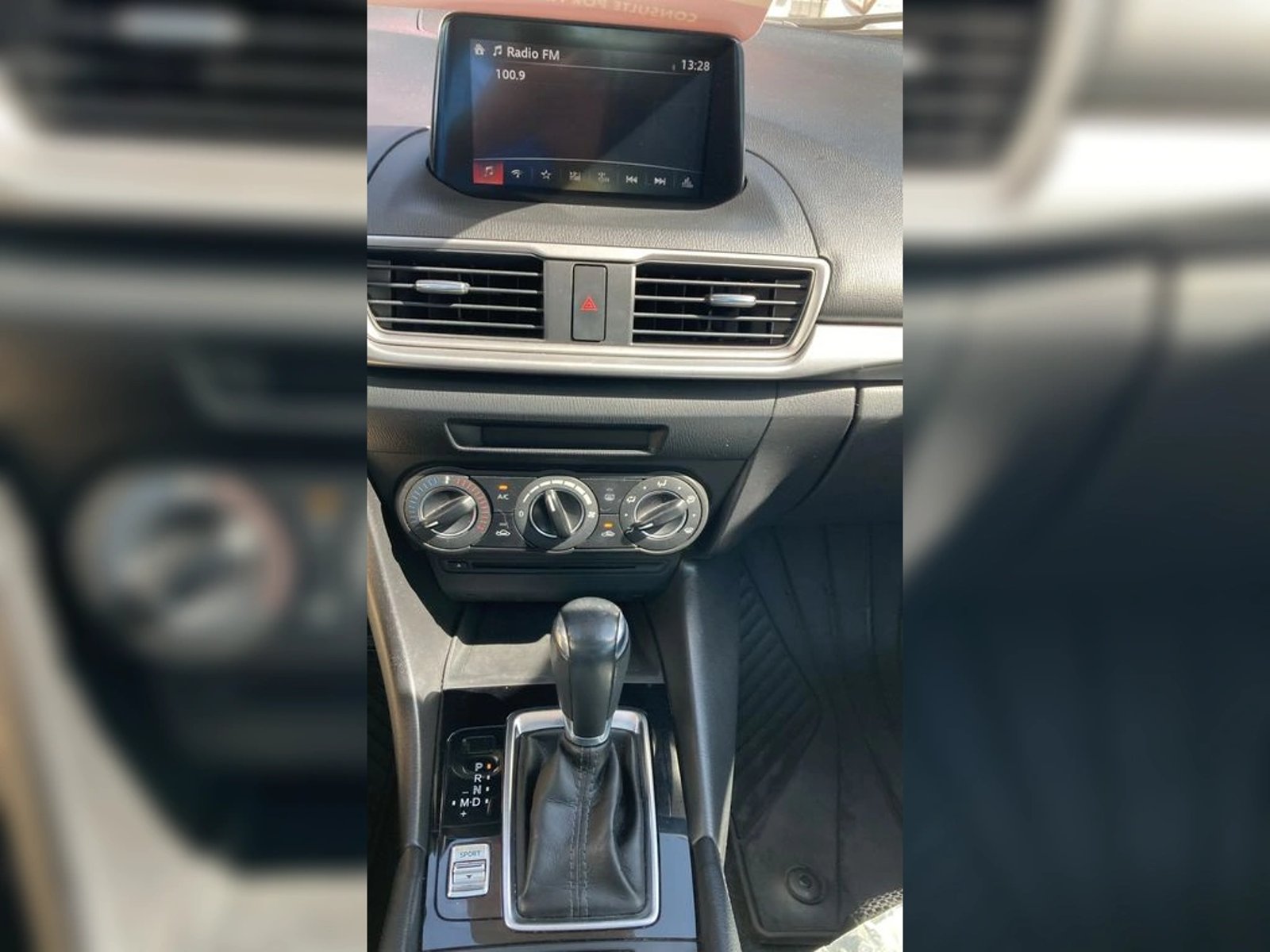 MAZDA 3 SEDAN SPORT V 2018 - Imagen 7 de 13