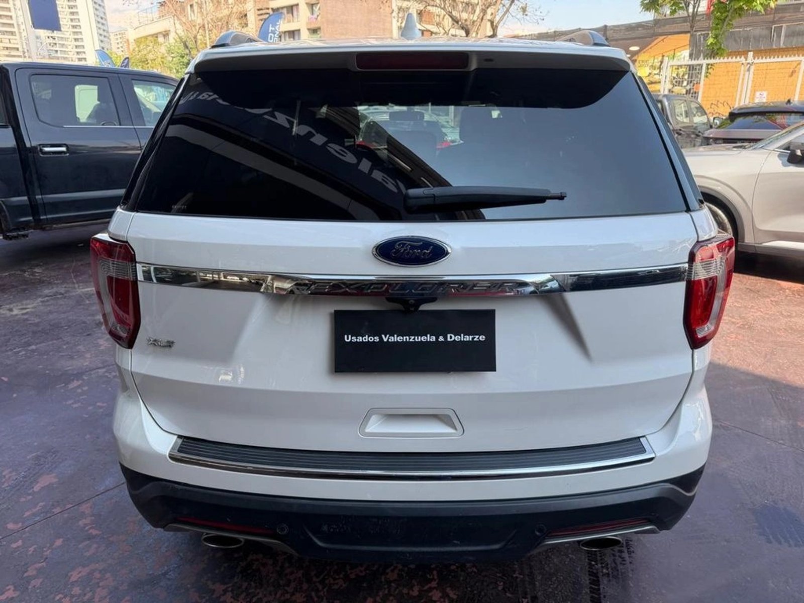 Ford EXPLORER XLT 3.5 4x2 3R. 2018 - Foto 5 de 13