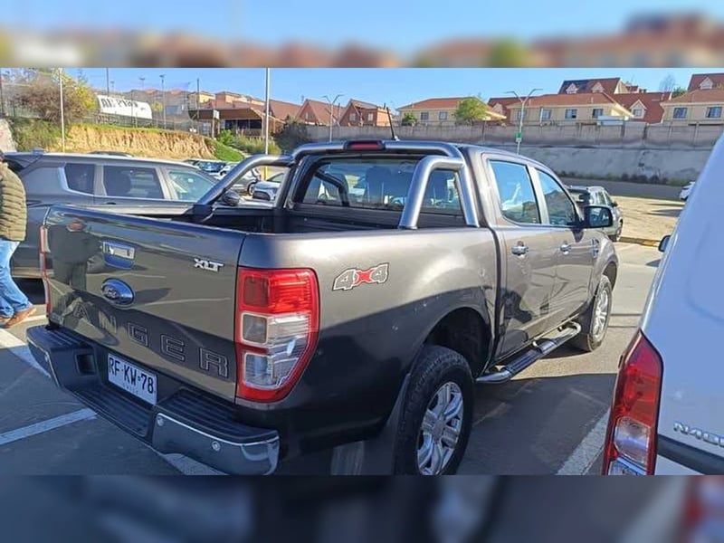 Ford RANGER XLT 4x4 3.2L 2022 - Imagen 4 de 5