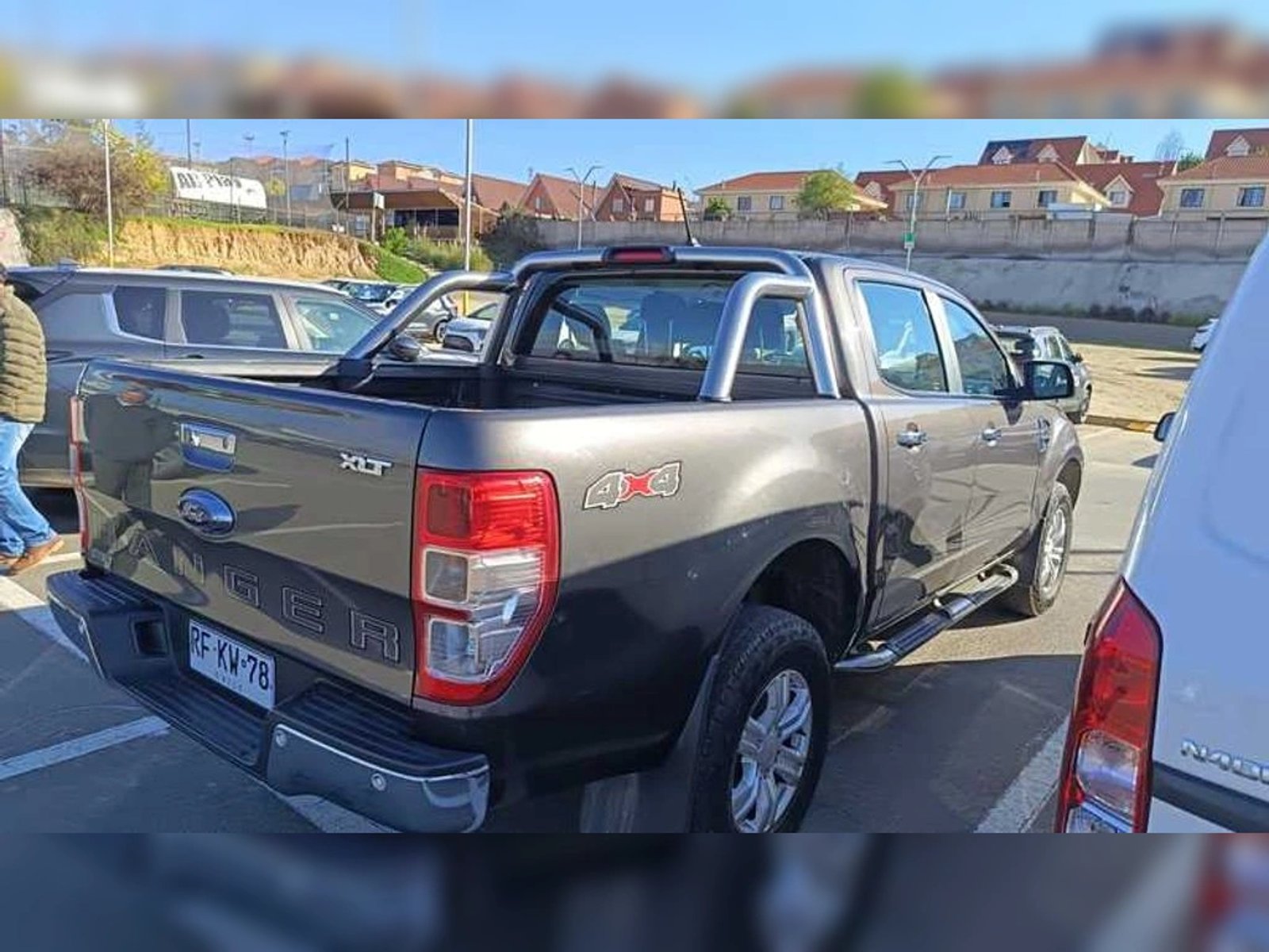 Ford RANGER XLT 4x4 3.2L 2022 - Foto 4 de 5