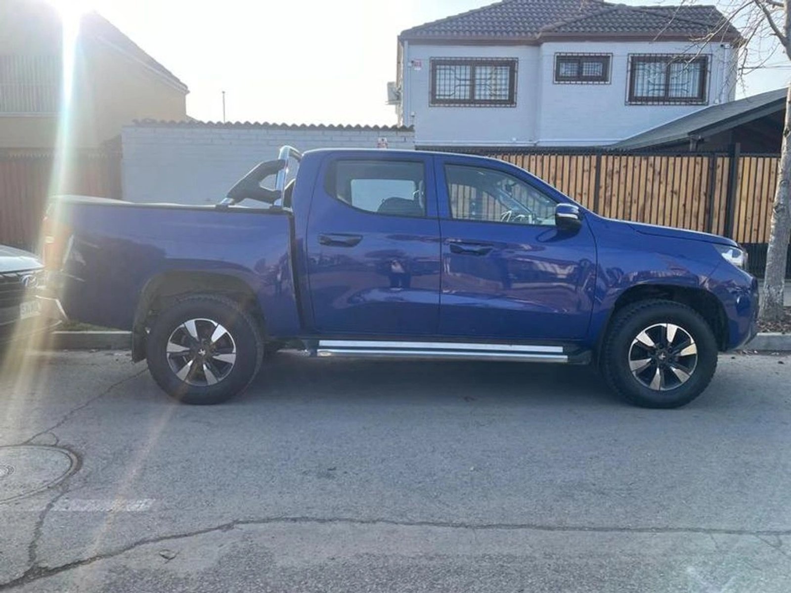 Peugeot LANDTREK Action4 BlueHDi 180 4x4 MT 2022 - Foto 2 de 4