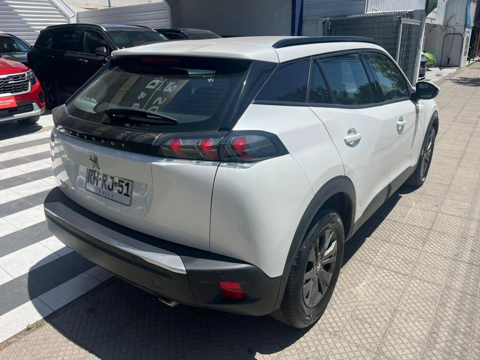 PEUGEOT 2008 Active Pack 2022 - Imagen 6 de 20