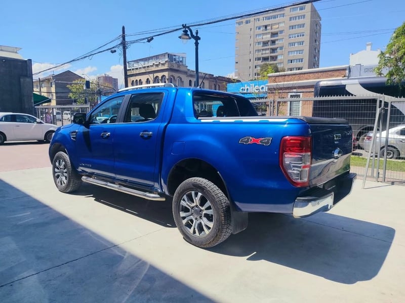 Ford RANGER Limited 4x4 3.2L 2023 - Imagen 8 de 16