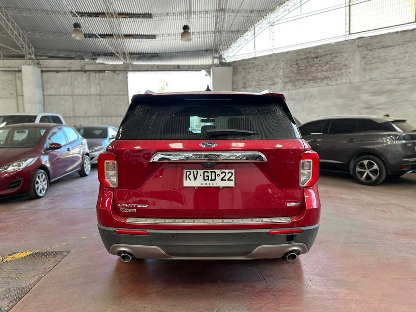 Ford EXPLORER 2.3 ECOBOOST LIMITED 4X4 AT 5P 2022 - Foto 4 de 11