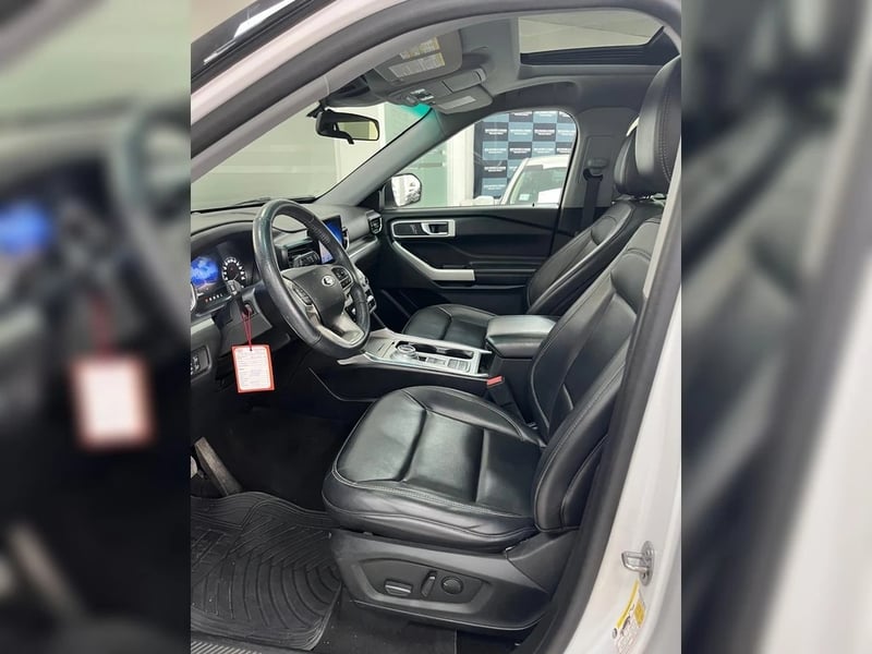 Ford EXPLORER 2.3 XLT ECOBOOST 4X2 AT 5P 2021 - Imagen 8 de 9