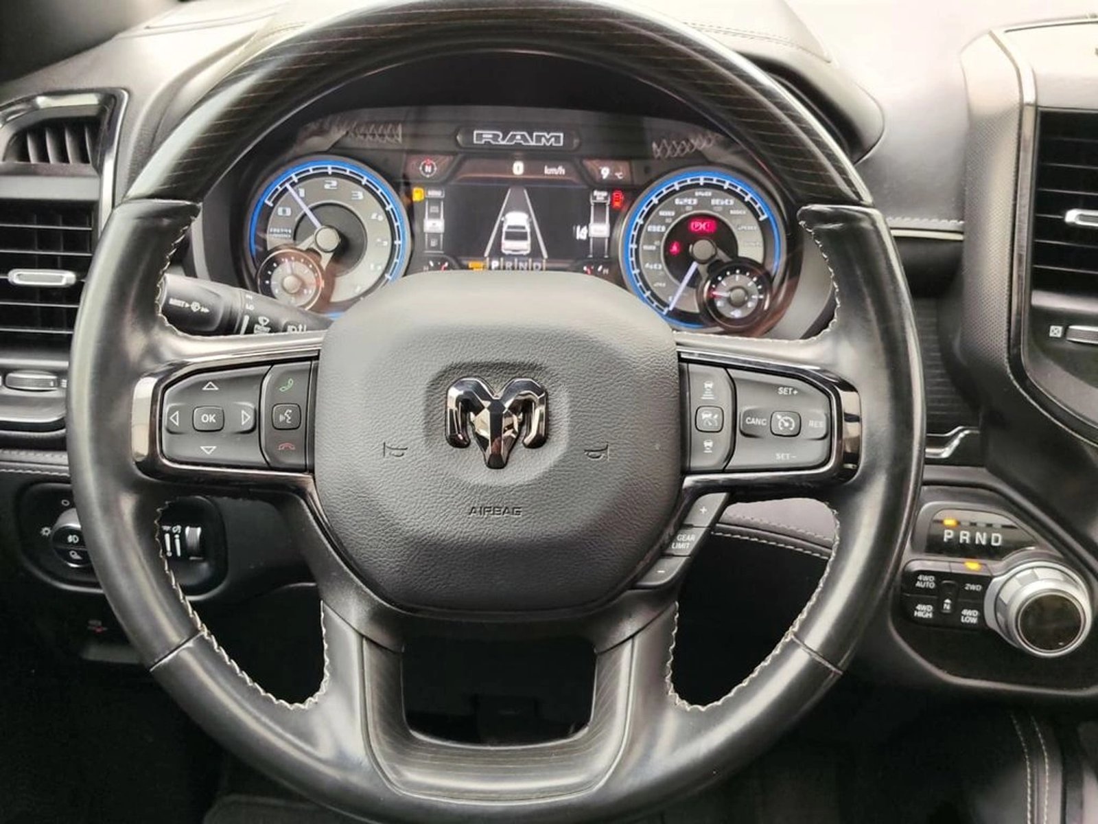 RAM 1500 LIMITED 5.7 AUT 2023 - Imagen 11 de 20