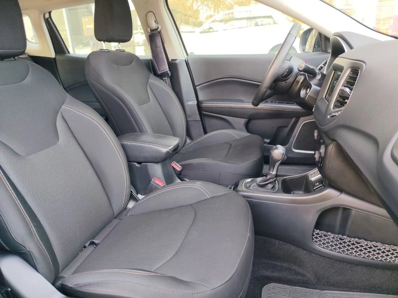 JEEP COMPASS Sport 2.4 2021 - Imagen 12 de 17