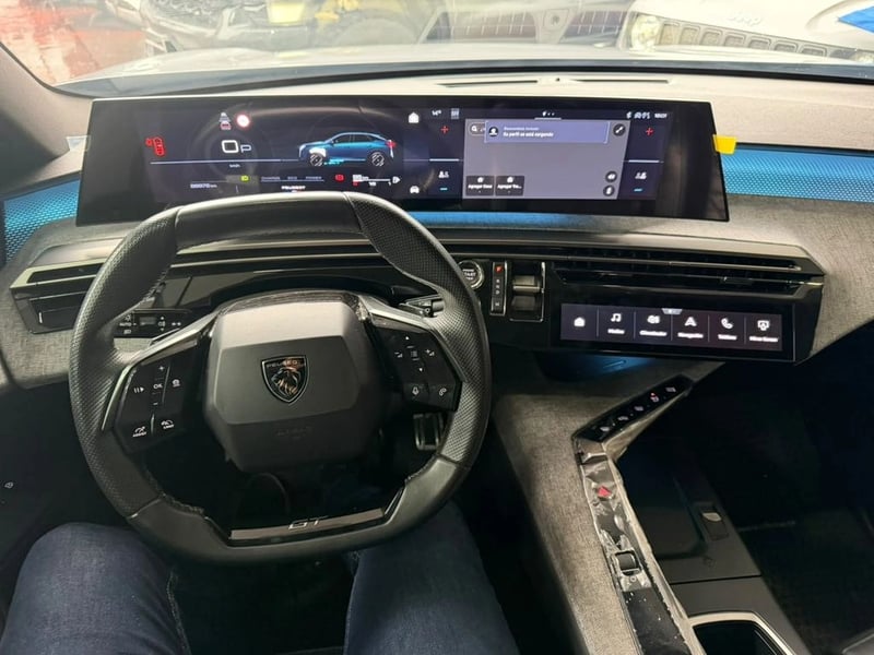 Peugeot 3008 GT 1.2 AUT 2025 - Imagen 9 de 11