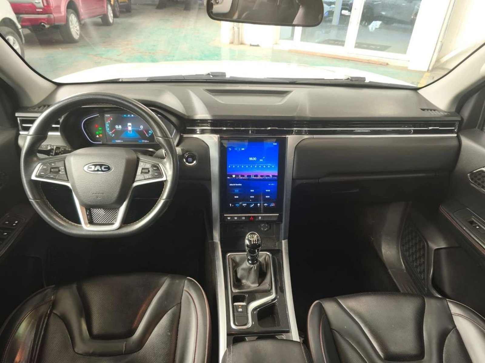 JAC JS8 LUXURY 1.5 2022 - Imagen 9 de 19
